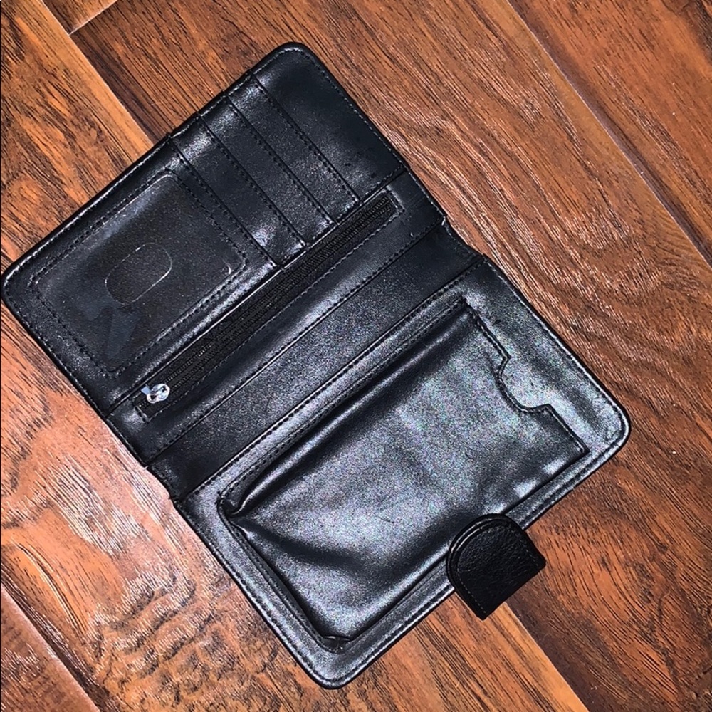 Wallet - Picture 4 of 5